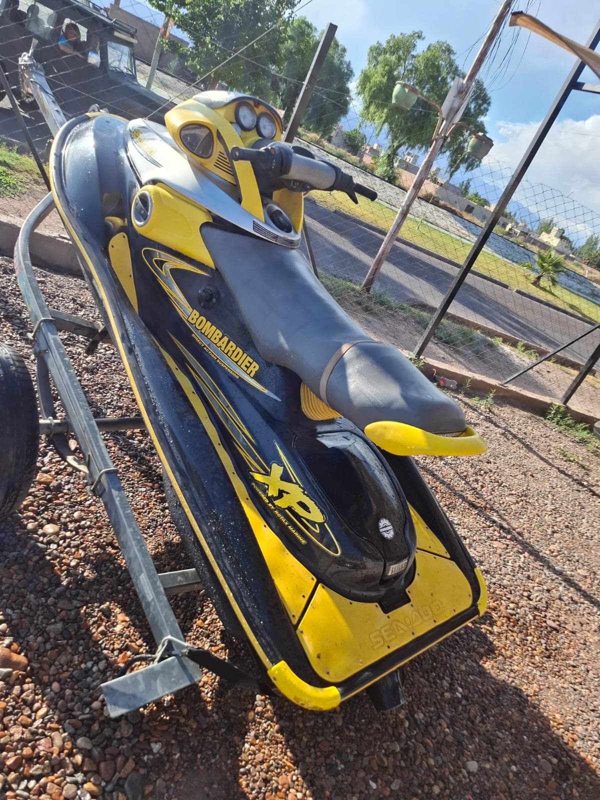 Sea-Doo Bombardier XP 2000